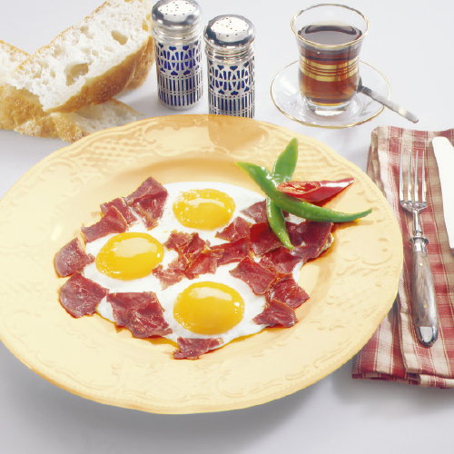 Eier mit Pastırma